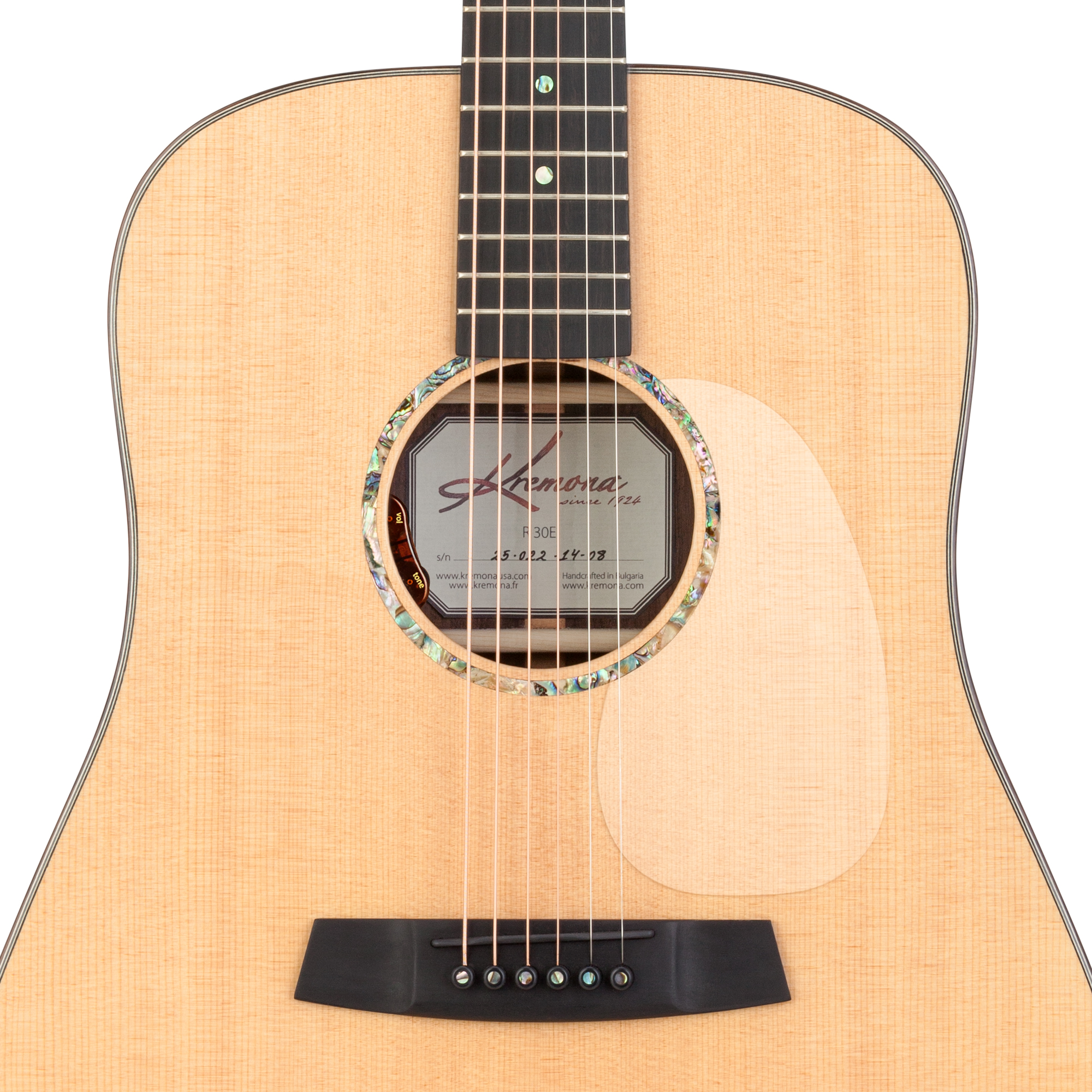 Kremona R30E handcrafted dreadnought acoustic-electric guitar with abalone rosette and solid spruce top